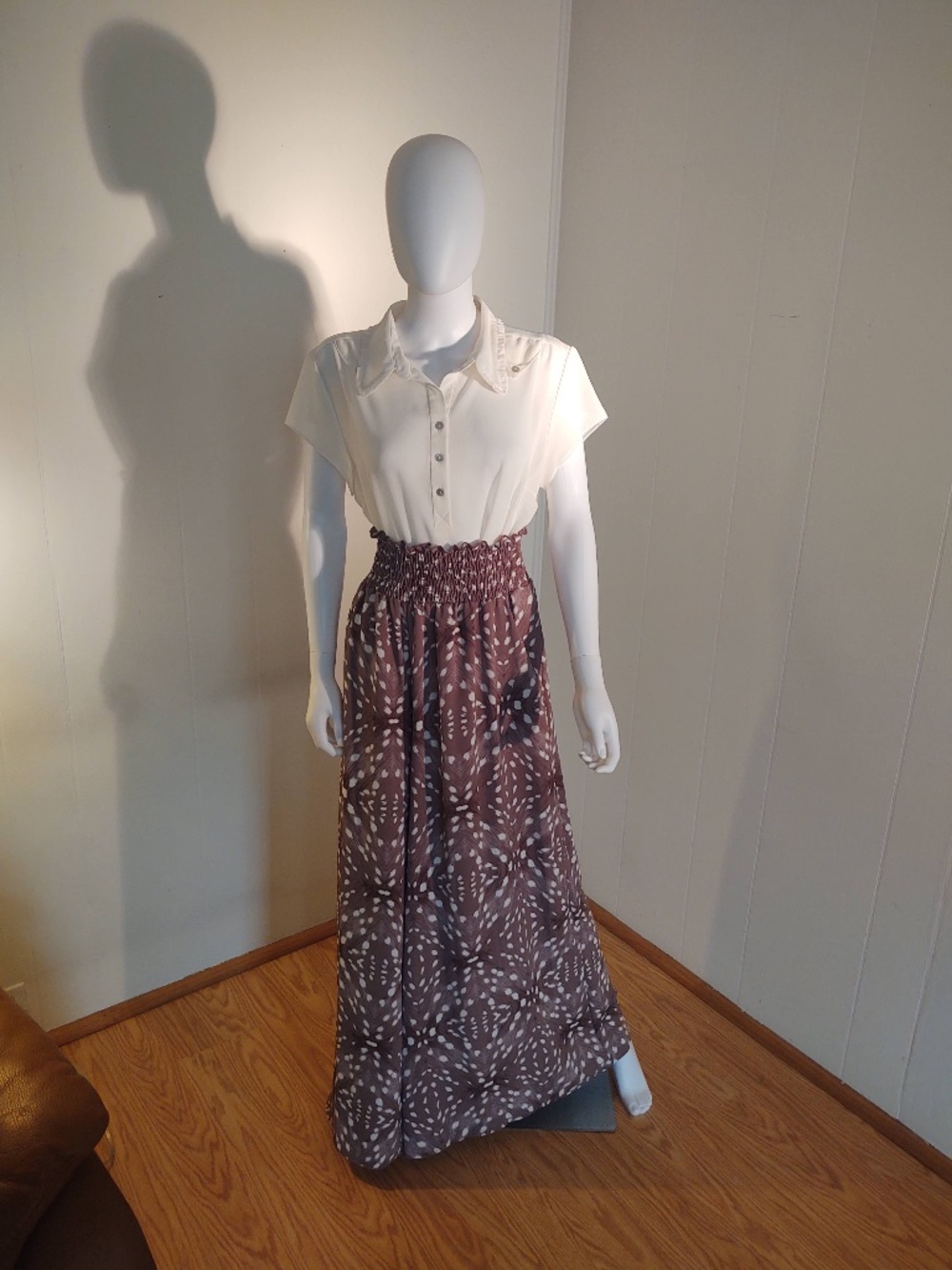 NWOT Bucket List L Wide Leg Pants Fawn Taupe w/White Spots Breezy Wrinkle-Free